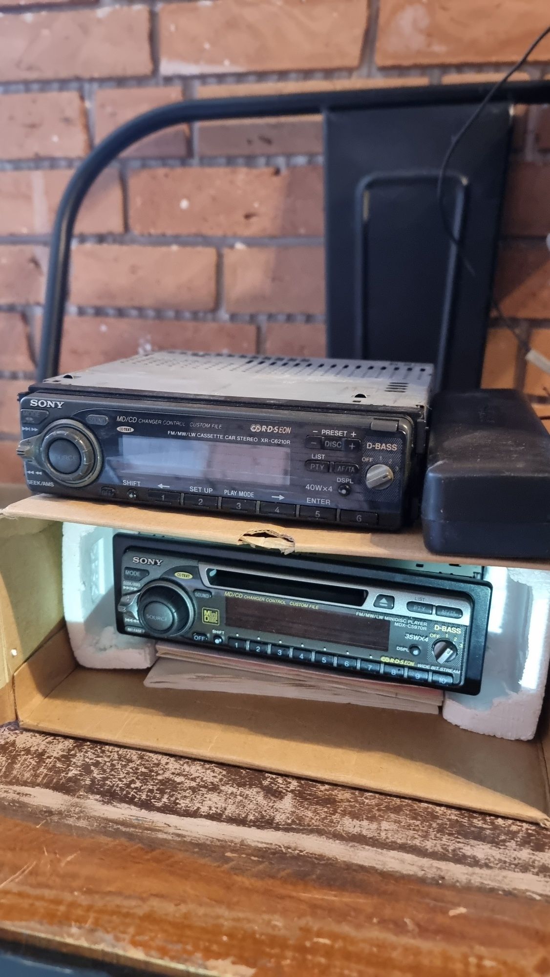 Radiocasetofoane auto vechi,retro,vintage oldtimer.