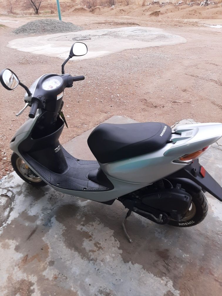 Honda dio 57 z4 2017 г