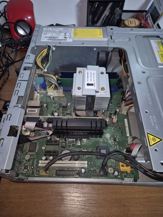 Sistem PC complet office low gaming i5 , gpu 2gb, ssd 256 Intel I5 8gb