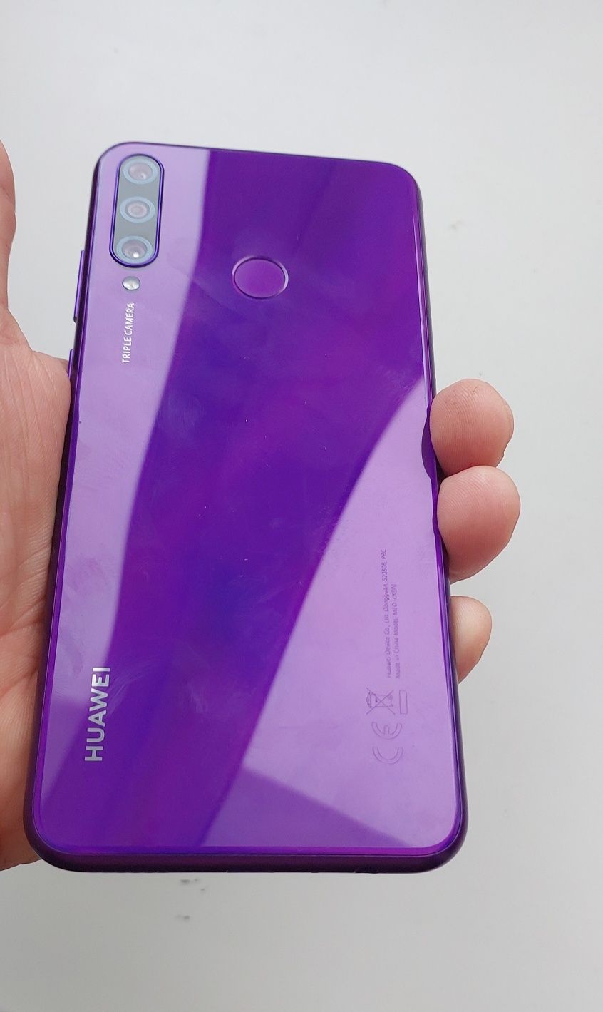 Huawei Y6p 64 ГБ