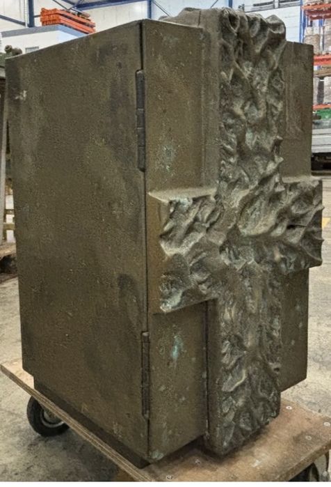 Seif din bronz masiv