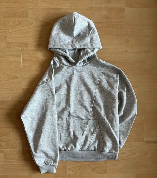 Серое базовое худи