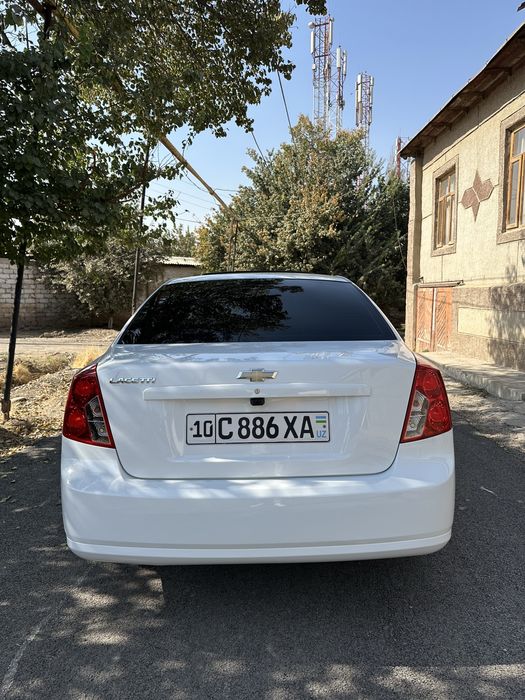 Gentra Aftomat 2020 srochna sotiladi Kraskasi toza