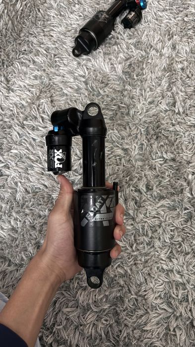 Шокове fox float x2