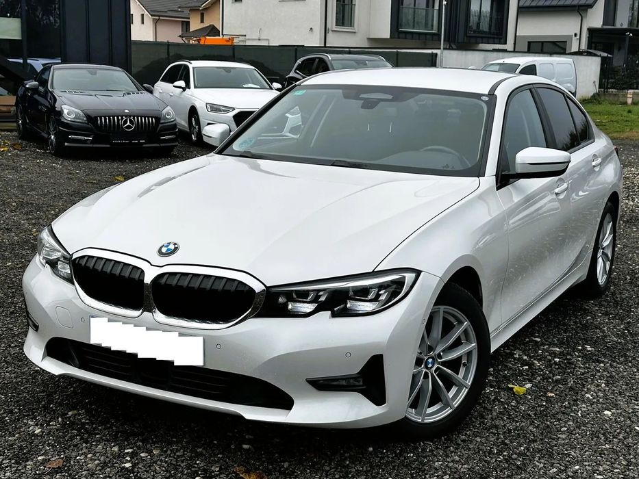 BMW Seria 3 320i Xdrive 4x4 / Se ofera FACTURA