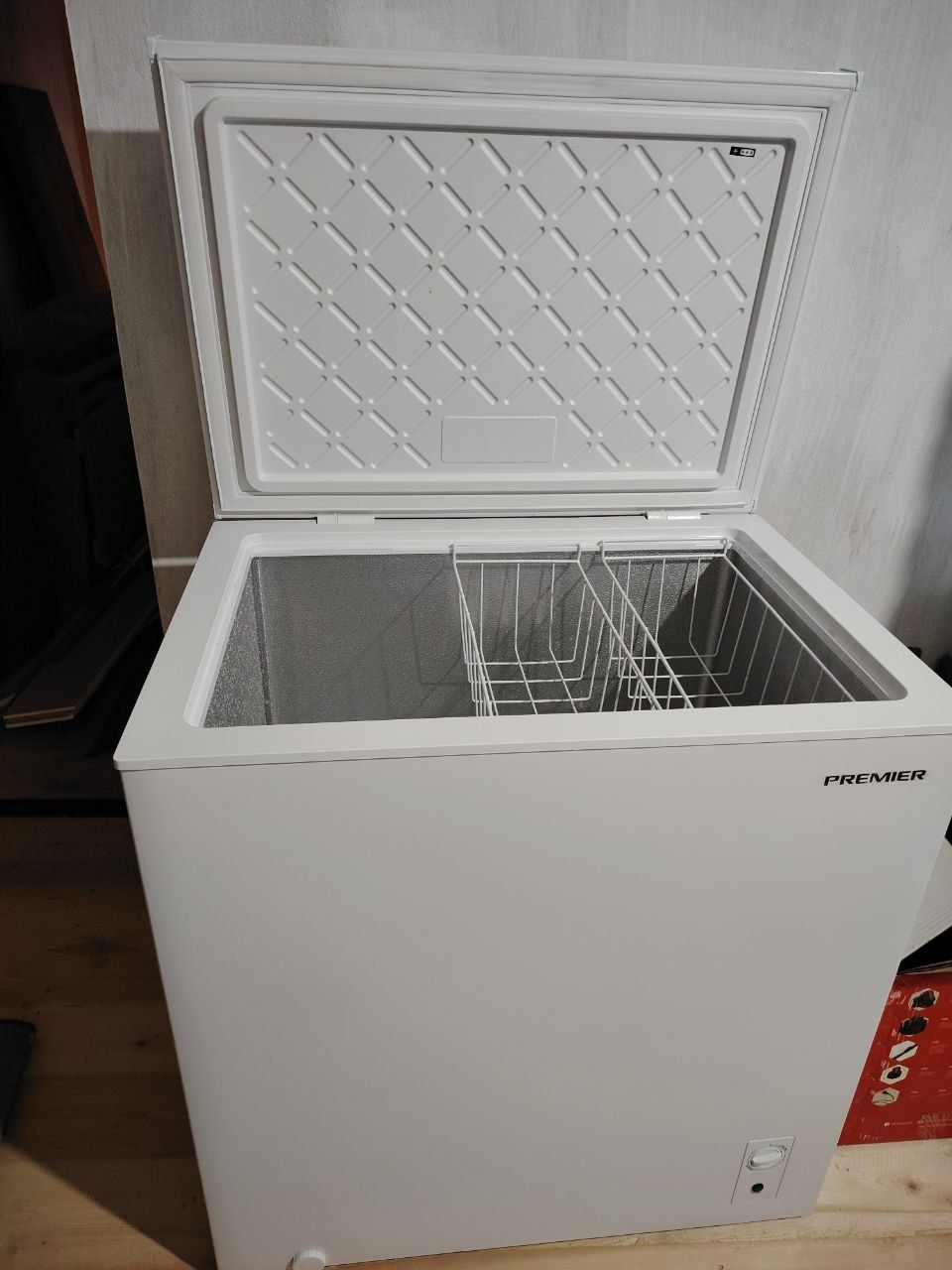 Muzlatgich Premier PRM-206CHFRl