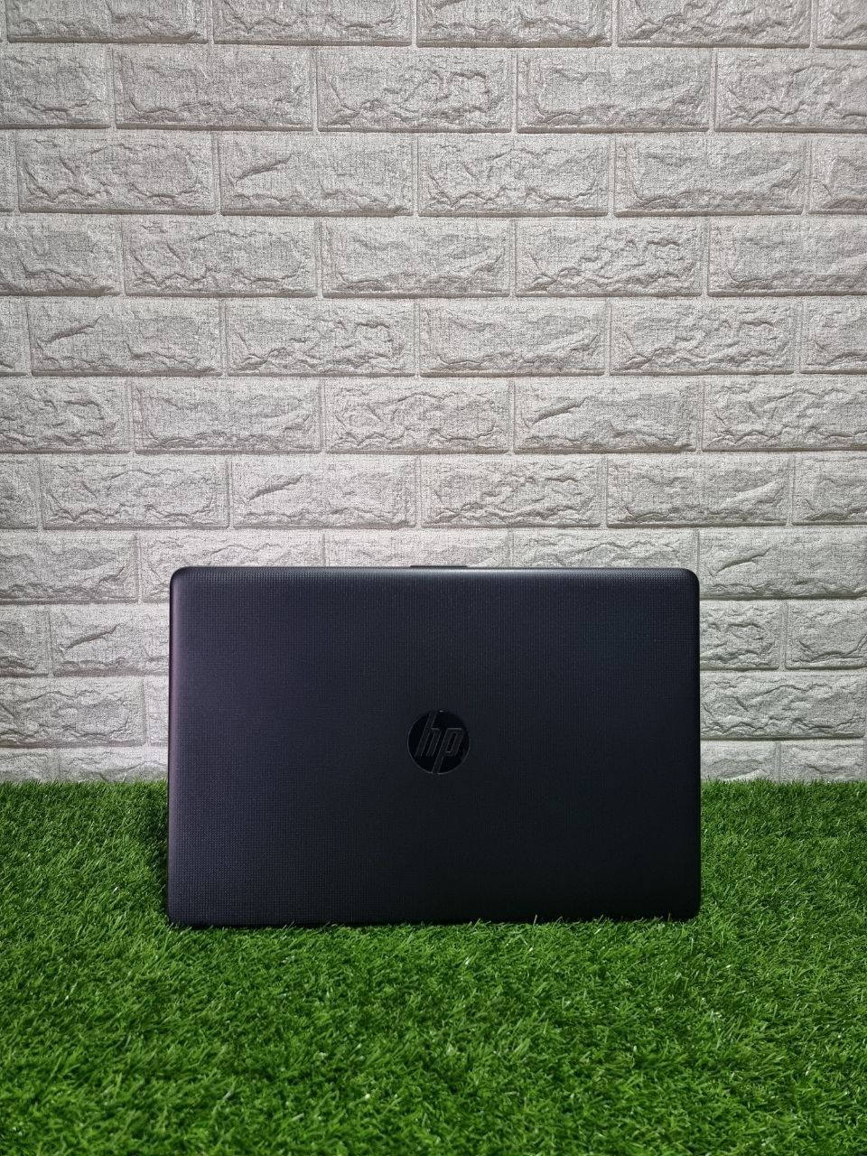 Hp арзон сифатли ноутбук сураганлар учун махсус.