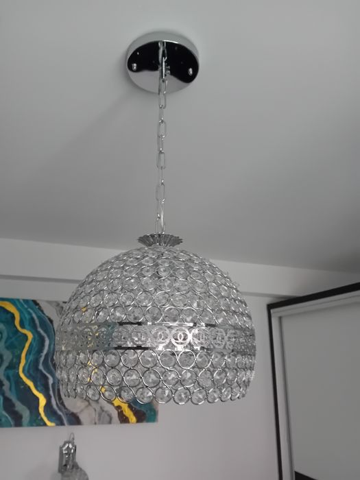 Lustra si veioza pe leduri stare foarte bună