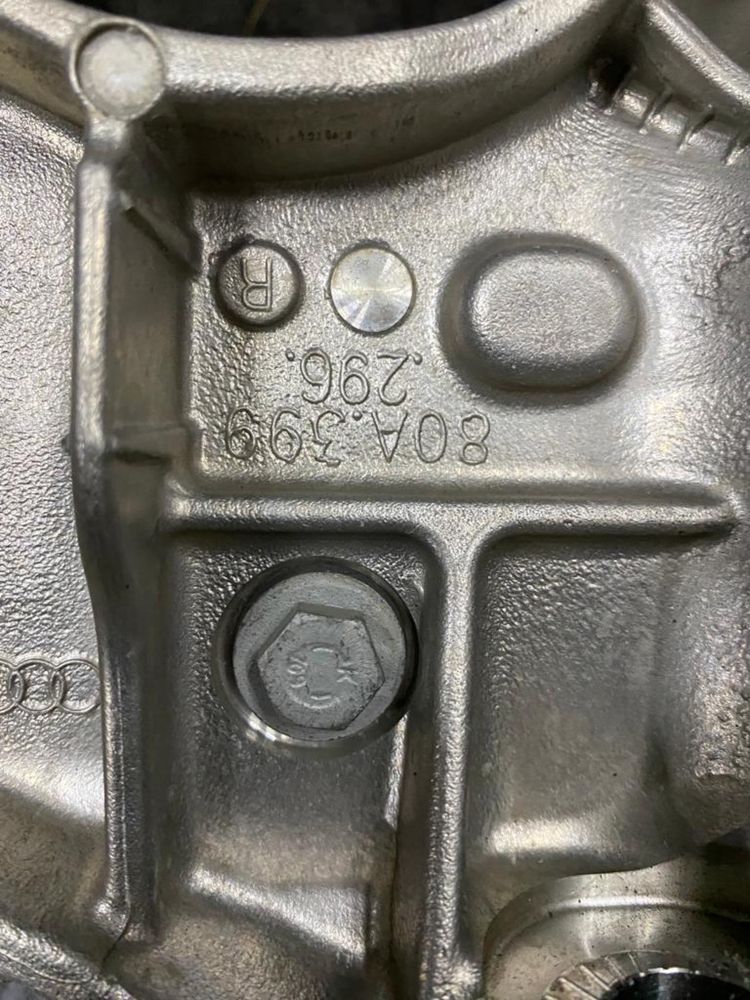 Suport motor Audi q5 80a 5000 km