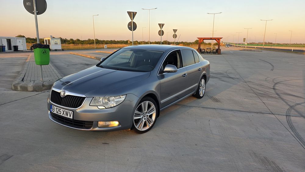 Skoda superb 2010, navi, senzori parcare, carlig, scaune incalzite