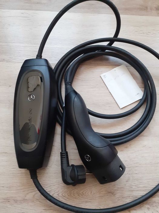 Statie incarcare portabila,incarcator masini electrice,hibrid MERCEDES