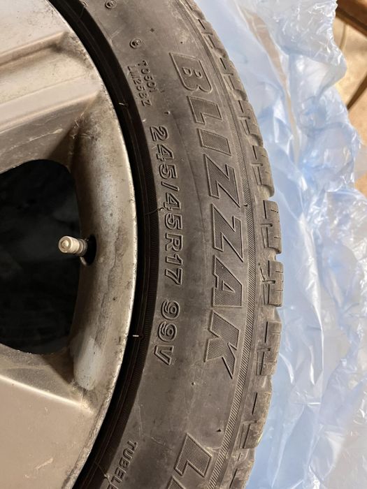 Зимни Гуми с джанти за Мерцедес