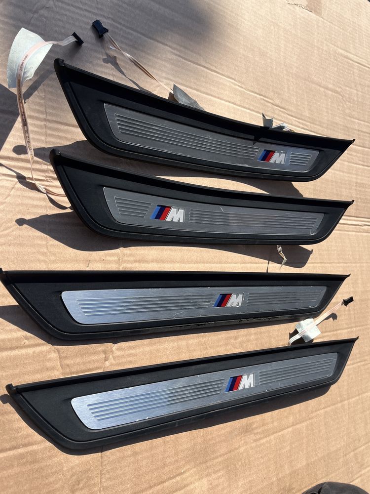 Praguri / ornamente praguri iluminate / ornament M BMW Seria 5 G30 G31
