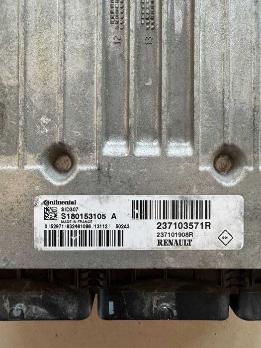Calculator motor Renault Megane 1.5 dci 237102426R S180153104A SID307