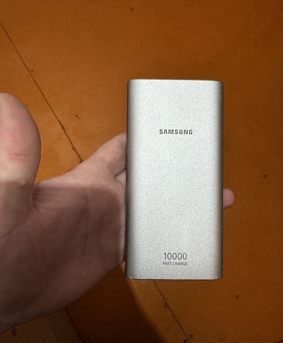 Продам повербанк