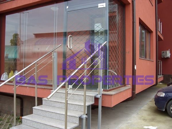 Дава се под наем Офис в София, Младост 1 - 55 кв.м за 484.5 € - Снимка #2