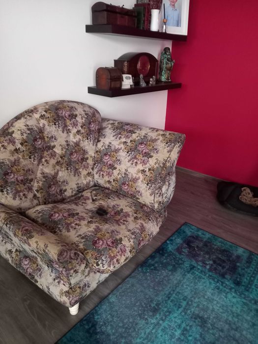 Vand fotolii 2 superbe 500 lei bucata fara defecte