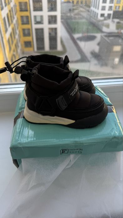 Детские теплые ботинки