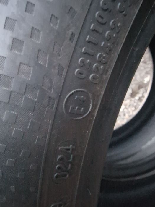 Anvelope 265/40R21 si 255/40R21 marca Continental, DOT 2024, 7 mm
