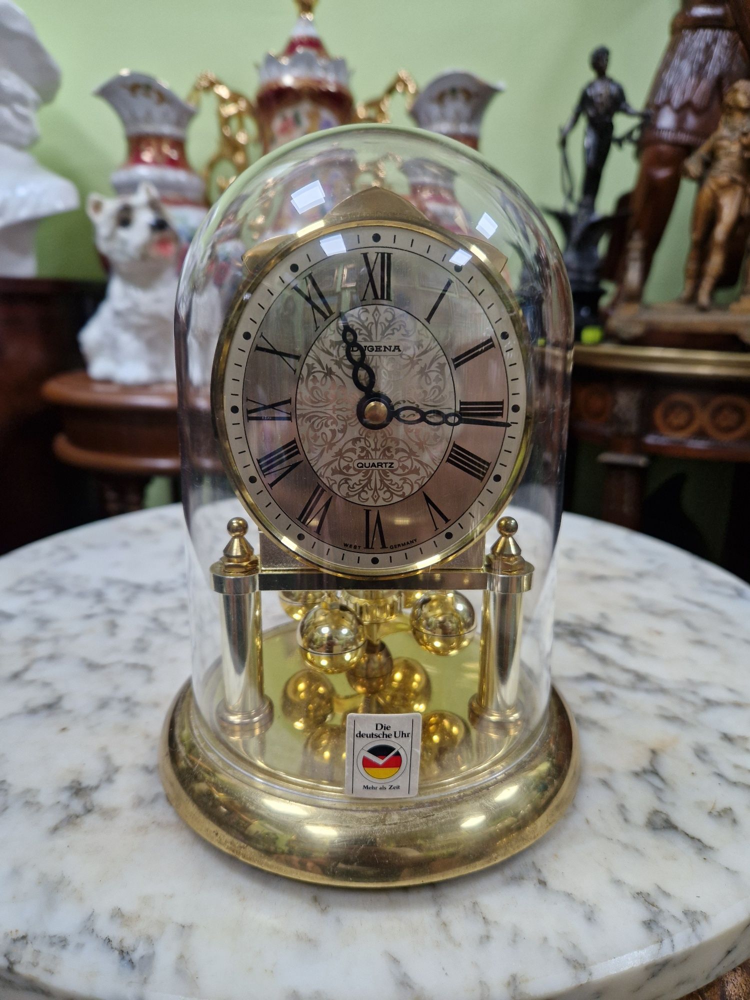 Прекрасен колекционерски 400 дневен часовник Dugena