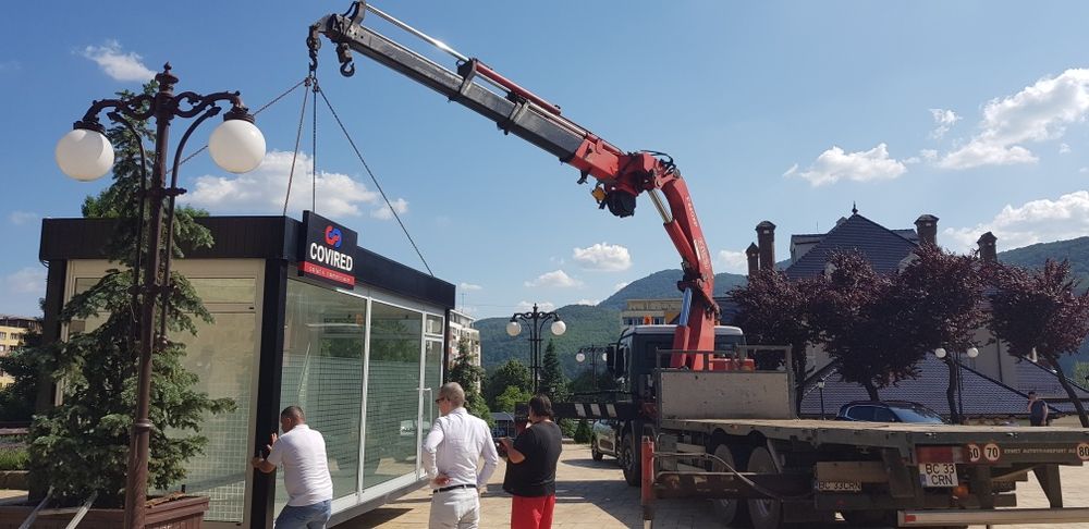 Autocamion cu macara 20t si 8m podea