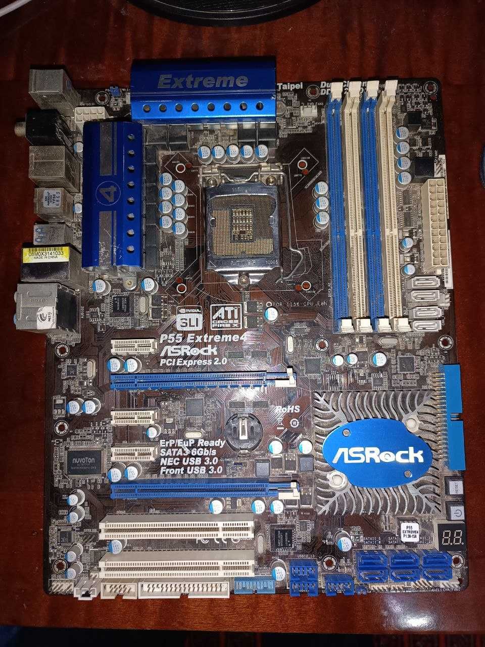 ASRock p55 extreme 4 материнская плата