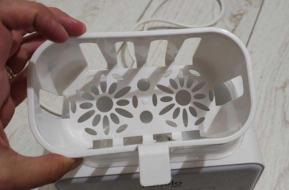 Incalzitor Sterilizator pentru 2 biberoane, Lionelo, 3 - 5 min