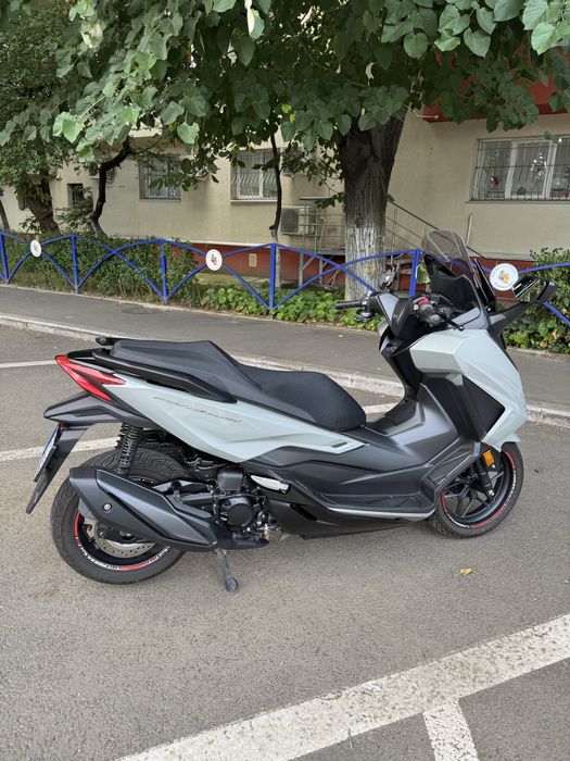 Vand Honda Forza 350/2024
