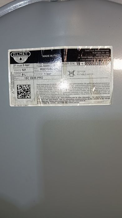 Vas de expansiune pentru centrala termica Ariston Cares Premium 24 EU2