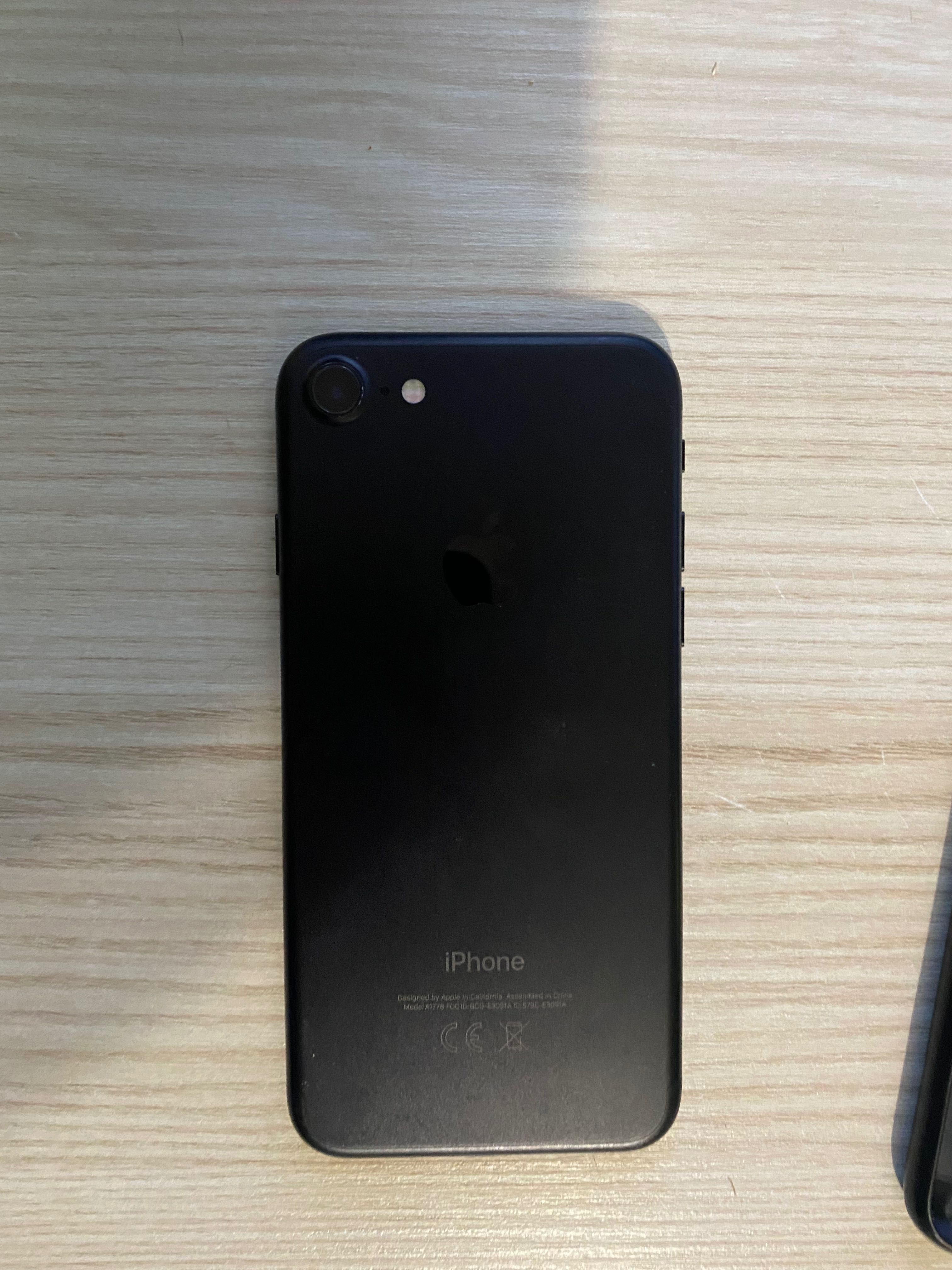 iPhone 7! Prețul este negociabil !