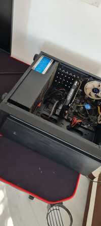 Pc Gaming complet sau pe piese