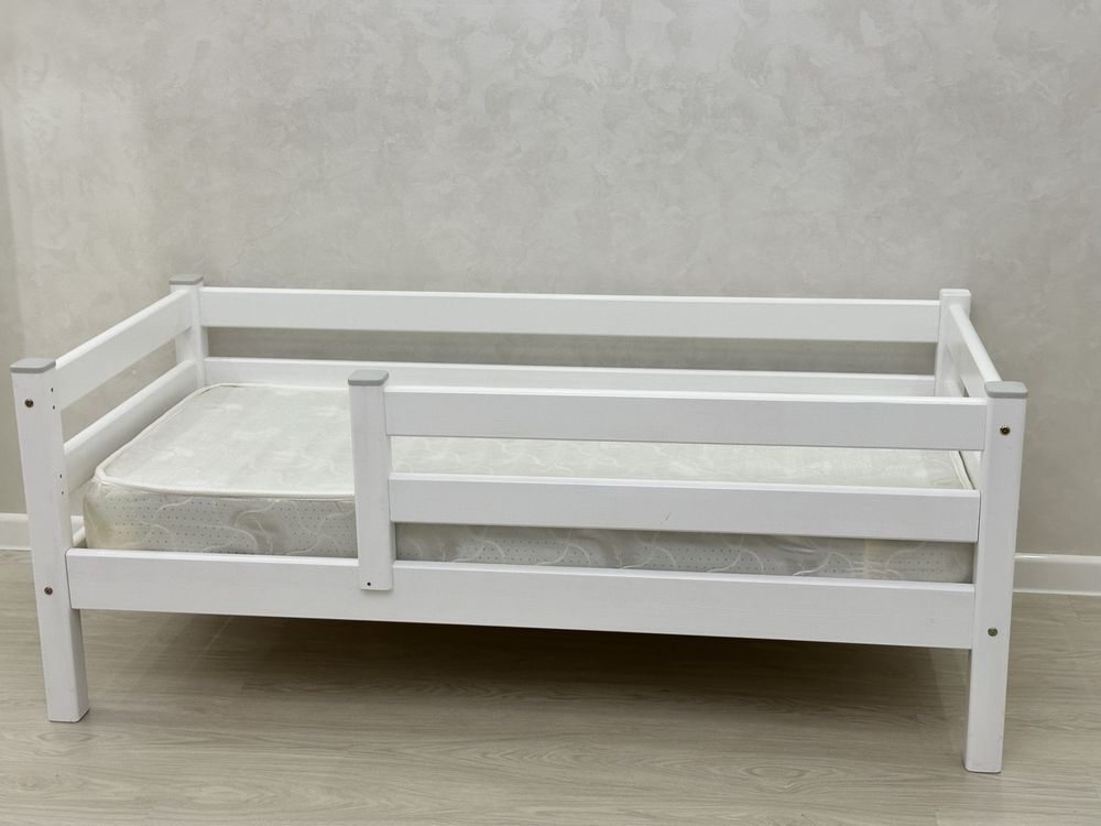 Продам Кровать “Соня” 1600x700 IKEA