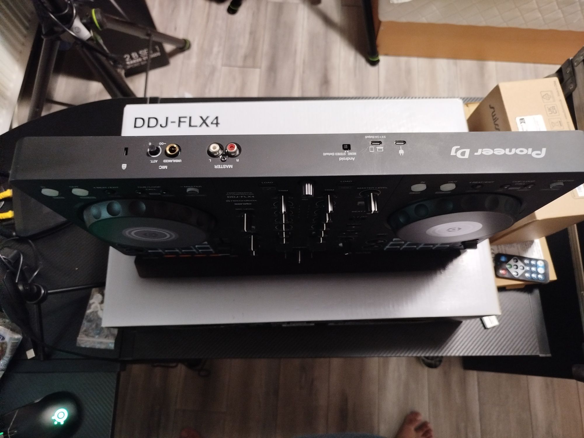 Pioneer DDJ FLX4