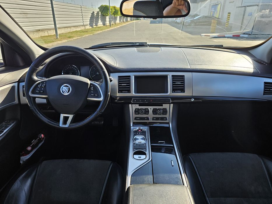 Jaguar XF S 3.0 275 cai 2012