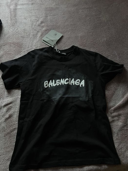 tricou balenciaga marimea S