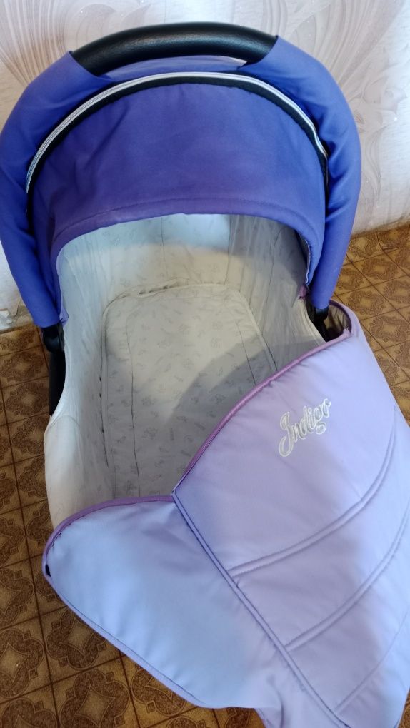 Продам коляску индиго