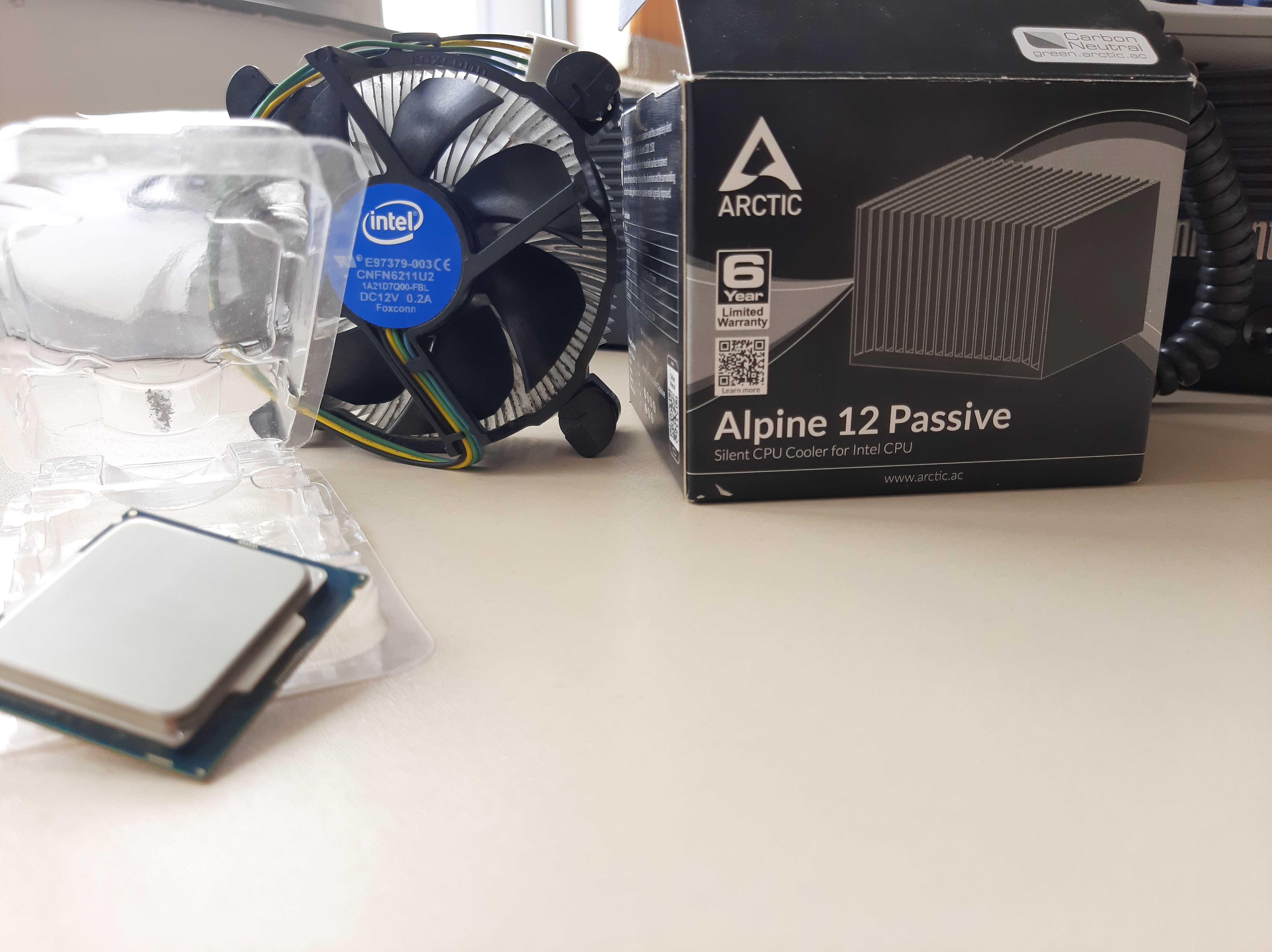 INTEL R CELERON R G3900 SR2HV 2.80 GHZ X625C216 E4 процесор