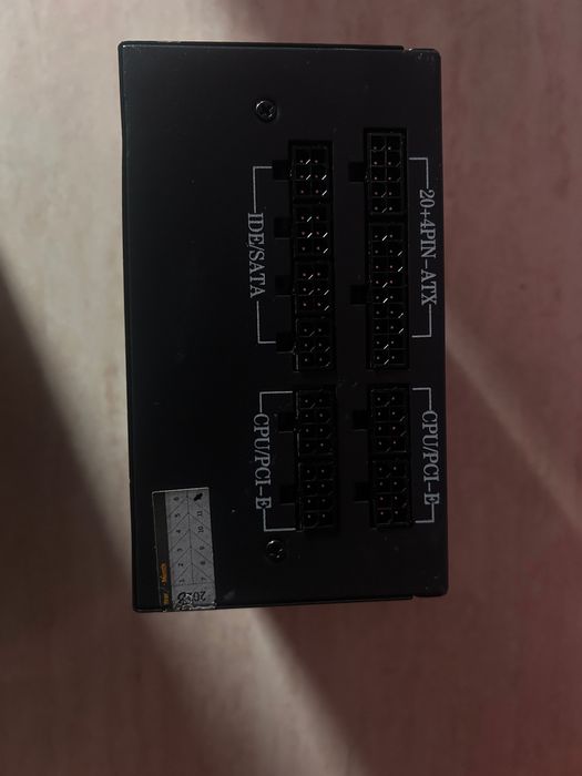 Sursa njoy 650W modulara gold