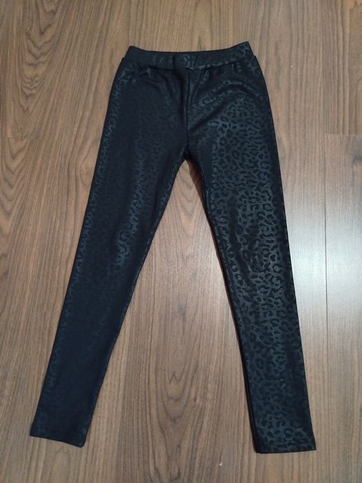 Pantaloni fete vătuiți noi