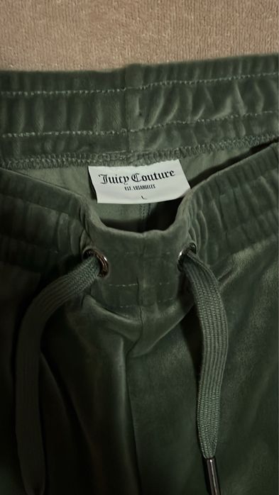 Яке и панталон Juicy Courure