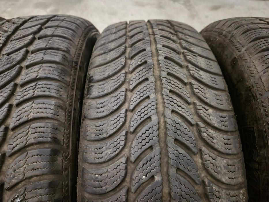 4 anvelope iarna Sava 195 65 15 stare buna