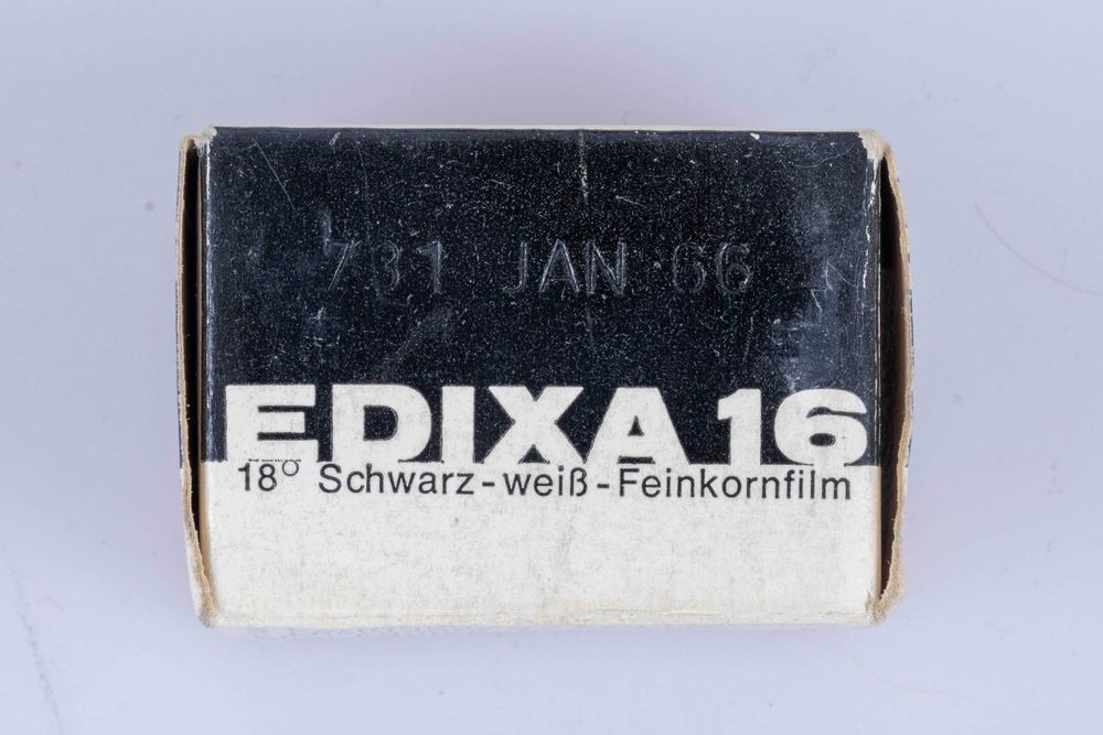 Film foto alb negru expirat