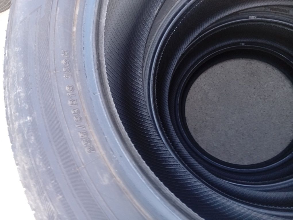 Anvelope 235/60/R18 vara