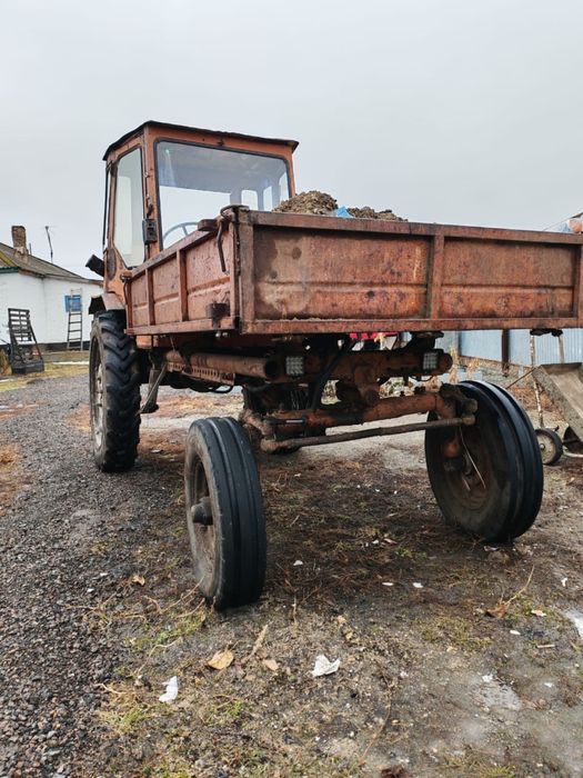 Трактор т16  борт самосвал