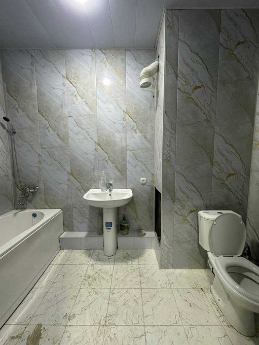 N.11994  Срочно!  ПРОДАЁТСЯ  2х комнатная Квартира