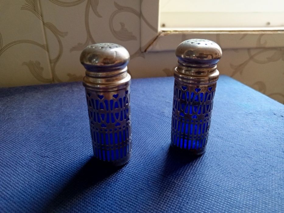 Продам винтажные изделия шкатулка