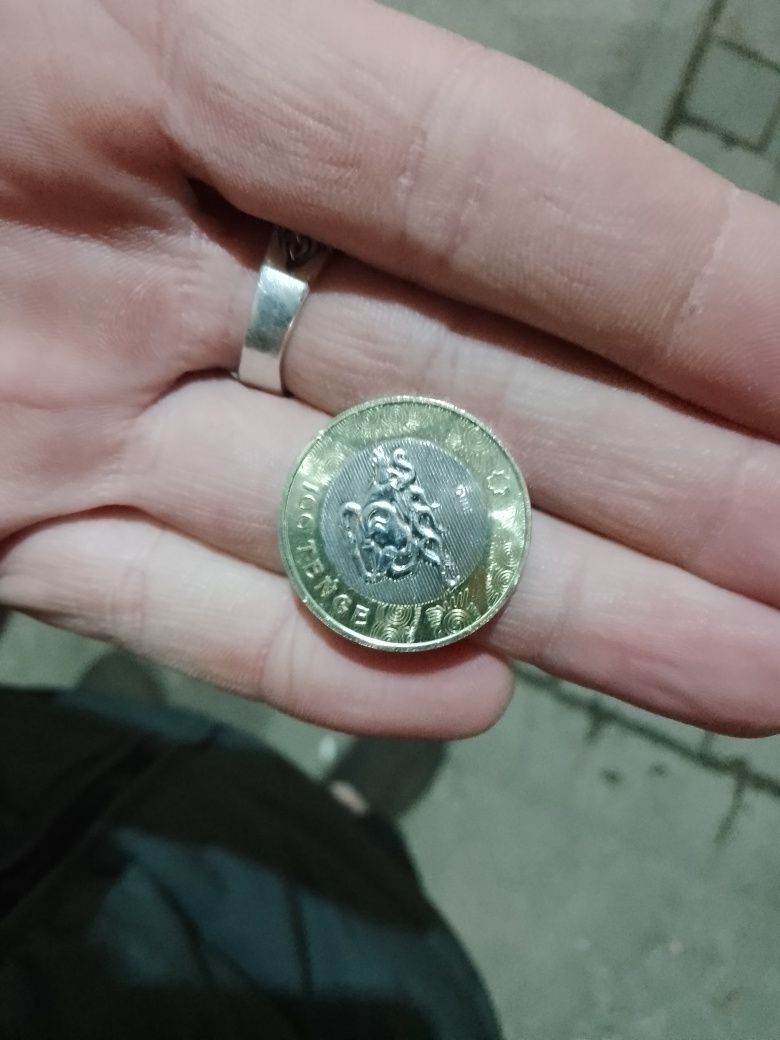 Коллекционная монета 100 тенге Казахстан НОВАЯ в идеальном состоянии