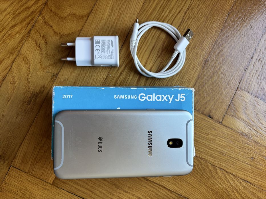 Samsung Galaxy J5 din 2017 de 16 Gb Dual Blue