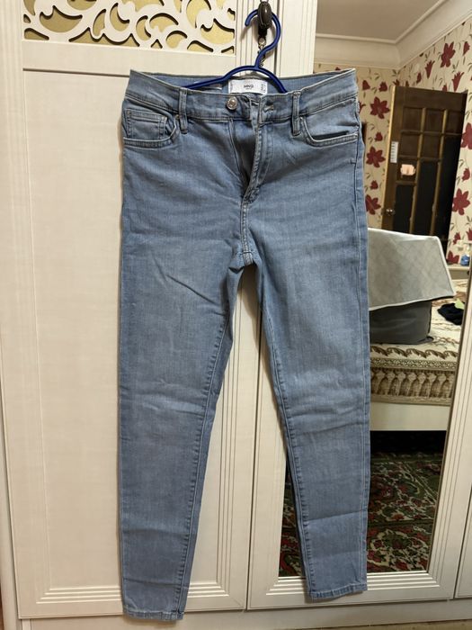 Джинсы голубые/черные