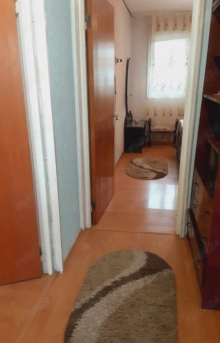 Inchiriez 3 camere Drumul Taberei Valea Argesului